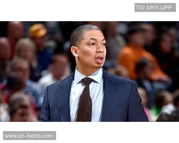 希腊媒体报道桑谢斯股二头肌受伤将缺阵约十天 希腊媒体报道桑谢斯股二头肌受伤将缺阵约十天