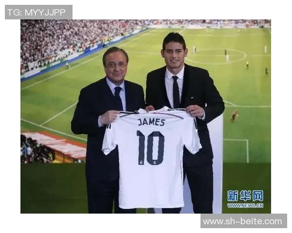 哥伦比亚世界杯主场球衣曝光蝴蝶设计向马尔克斯致敬