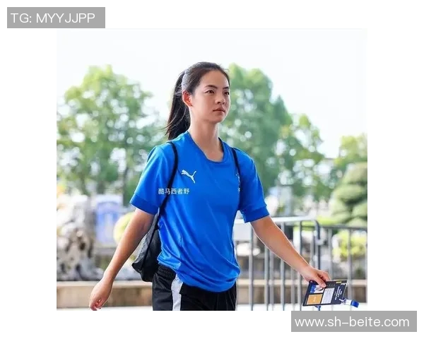 21岁姜晨璟绝杀助武汉女足晋级身高161的后腰展现出色实力与魅力 21岁姜晨璟绝杀助武汉女足晋级身高161的后腰展现出色实力与魅力