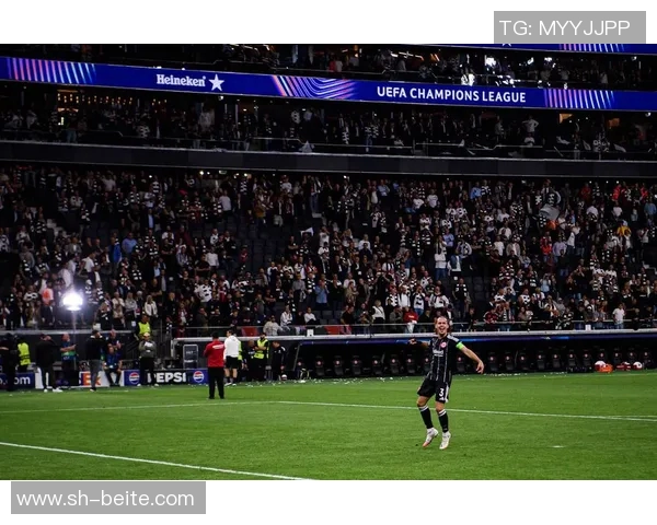 欧冠前瞻:拜仁皇马势头强劲红军寻求反弹蓝军需谨防冷门 欧冠前瞻:拜仁皇马势头强劲红军寻求反弹蓝军需谨防冷门