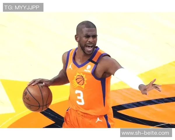 布克赞马卢阿奇表现出色积极拼搏与身体对抗令人印象深刻