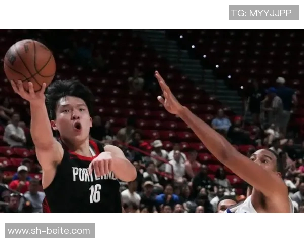 杨瀚森女友中秋晒幸福照与舞蹈视频祝福平安快乐引热议