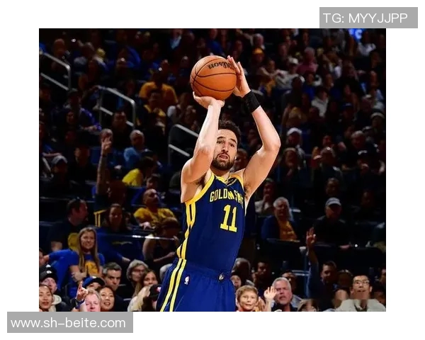 费尔斯状态回暖表现亮眼7号秀10投5中贡献12分1板3助助力球队胜利 费尔斯状态回暖表现亮眼7号秀10投5中贡献12分1板3助助力球队胜利