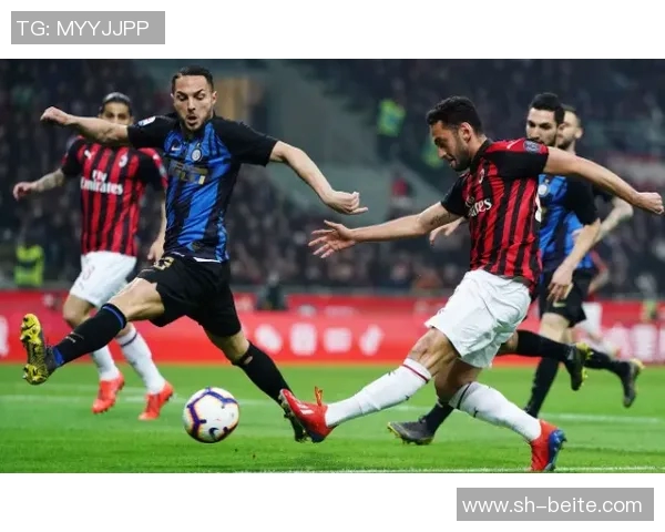 加拉塔萨雷内部人士澄清未与恰尔汗奥卢接触的消息