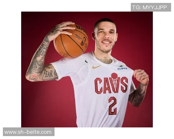 NBA官推祝朗佐鲍尔28岁生日快乐健康打球愿他未来更加辉煌 NBA官推祝朗佐鲍尔28岁生日快乐健康打球愿他未来更加辉煌