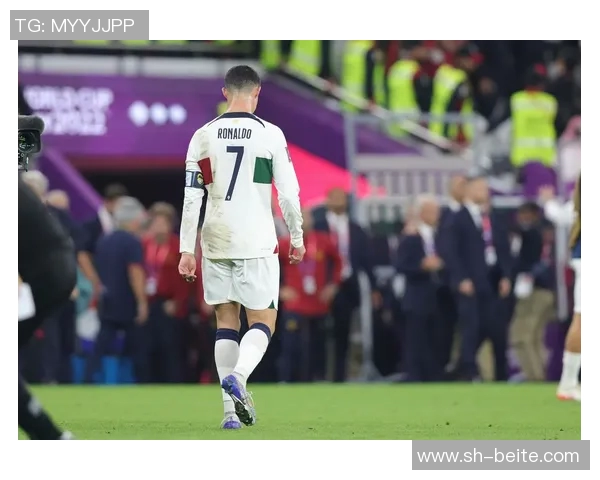 C罗红牌处罚悬而未决若被判暴力行为将缺席世界杯前两场比赛 C罗红牌处罚悬而未决若被判暴力行为将缺席世界杯前两场比赛