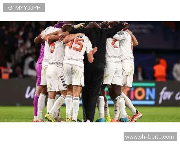 巴黎对阵拜仁的裁判团队全意大利阵容马里亚尼执法引发关注