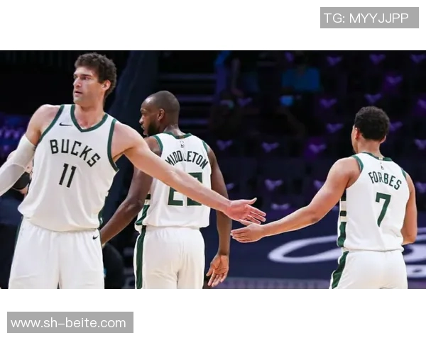 普林斯与波蒂斯梦游表现不佳合计仅得2分三分球全失落败难逃困境