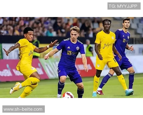 斯帕莱蒂称赞库普梅纳斯适应新位置展现积极防守意识