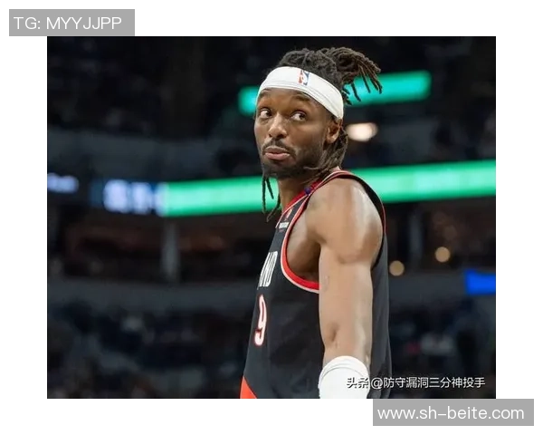 格兰特回应替补角色争议称感受被夸大自己状态良好