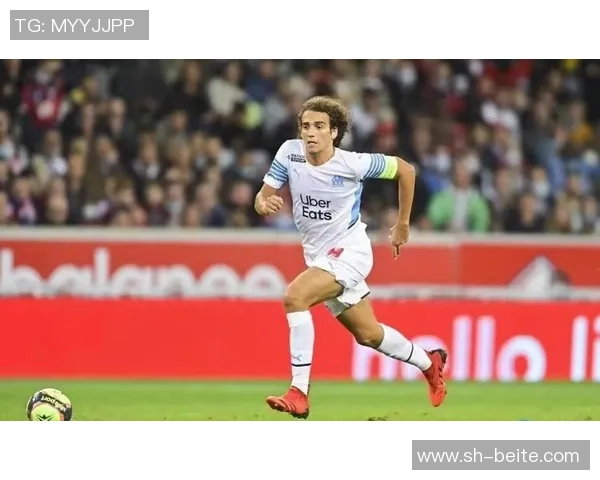 桑德兰重启谈判力争一月引进拉齐奥中场贡多齐