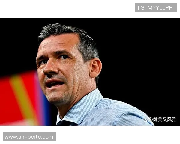 热那亚体育总监马尔科奥托利尼正式辞职引发关注与讨论