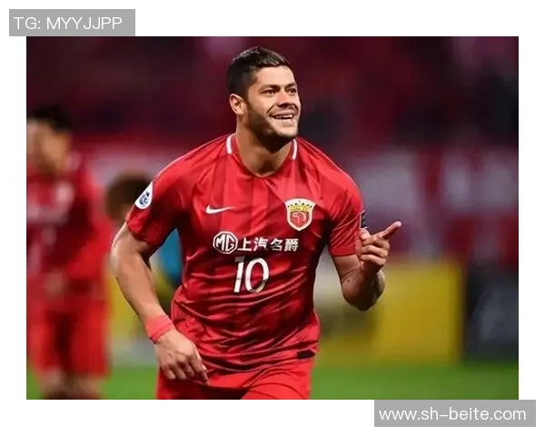 胡尔克与奥斯卡共同祝福海港20岁生日期待未来重聚再创辉煌