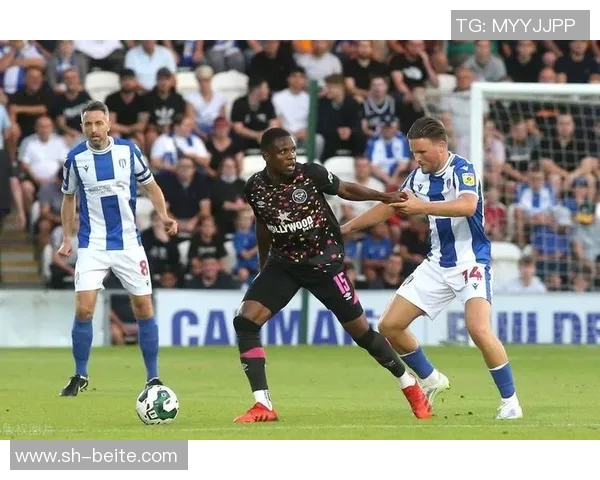 希罗表现平平15投仅中7罚球全中却正负值惨淡25球队失利成焦点