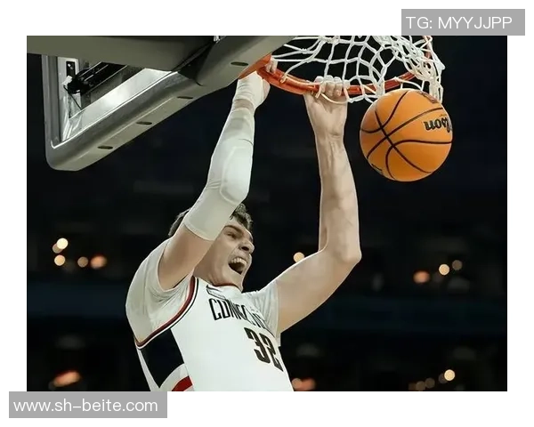 戈贝尔对萨尔的建议：提升身体素质以应对高强度比赛挑战