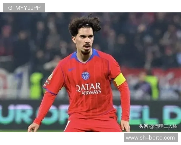 恩里克盛赞维蒂尼亚为世界顶级中场巴黎需树立独特身份认同 恩里克盛赞维蒂尼亚为世界顶级中场巴黎需树立独特身份认同