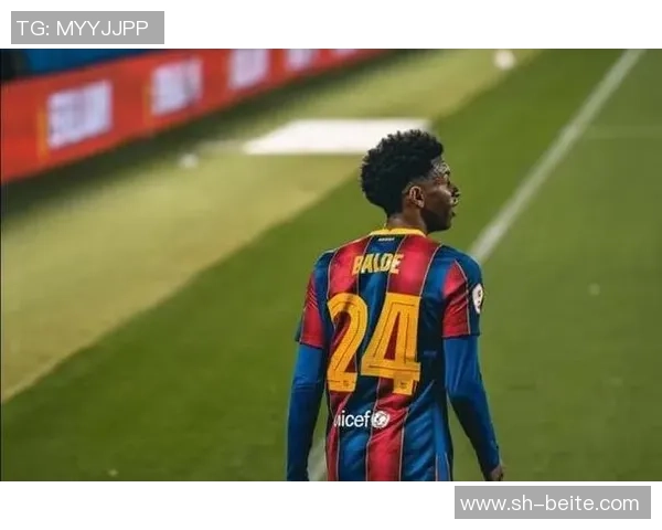 吉梅内斯强调对巴萨边路的防守重要性强调在对抗中保持强势态度 吉梅内斯强调对巴萨边路的防守重要性强调在对抗中保持强势态度